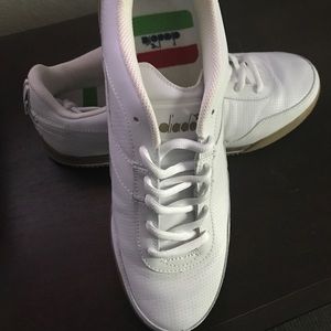 New Men’s Diadora Fresco Sneakers
